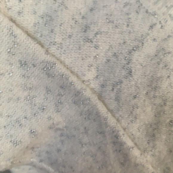 ANNE KLEIN SWEATER white with silver thread - Picture 6 of 11